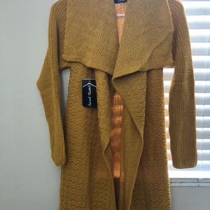 Knitted cardigan